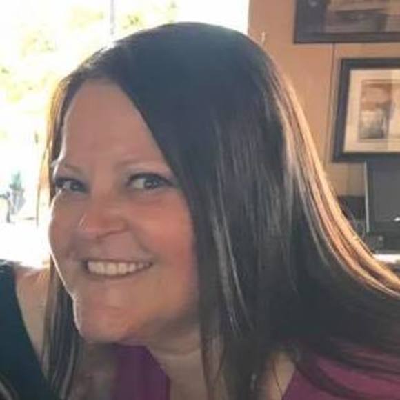 Meet your Posher, Lisa - Picture 1 of 1